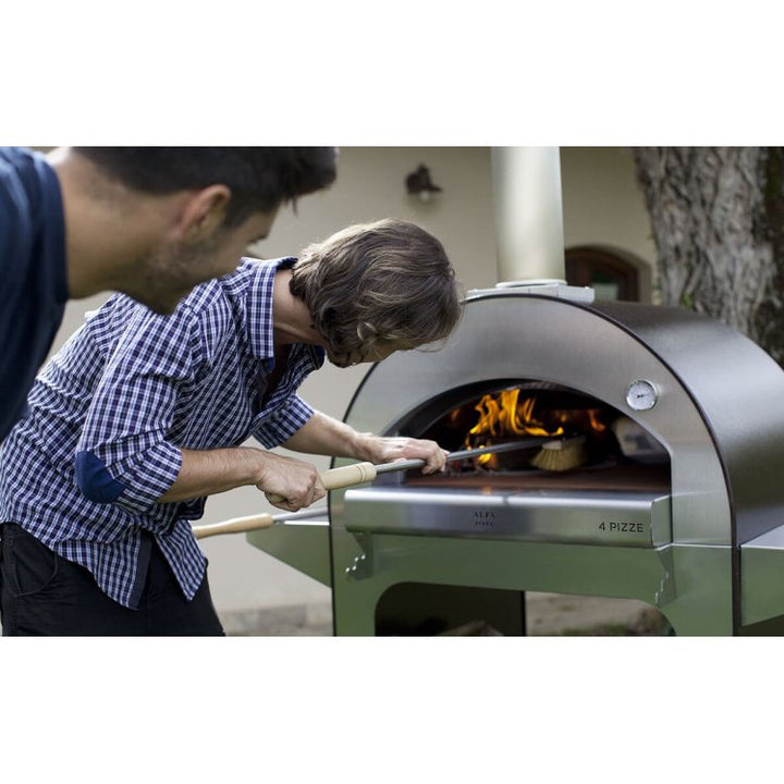 Alfa FX4PIZ-LRAM 4 Pizze 31-Inch Wood-Fired Pizza Oven on Base